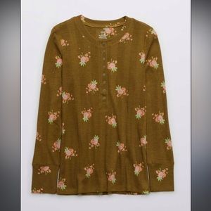 NWT Aerie Heart-Eyes Waffle Long‎ Sleeve T-Shirt- xs